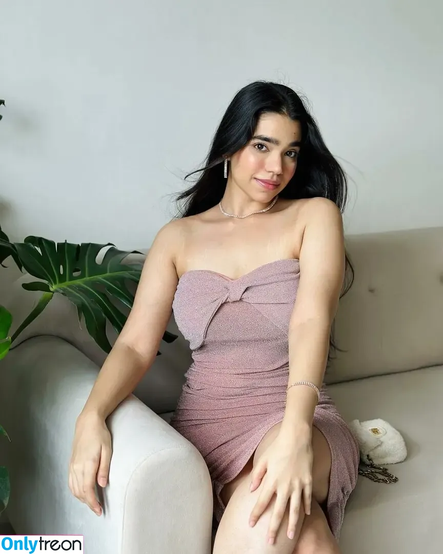Tanya Khanna nude photo #0039 (tanyakhannaa)