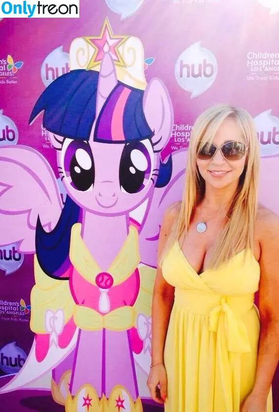 Tara Strong nude photo #0037 (tarastrong)