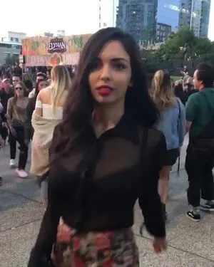 Tara Yazdi / tara.yazdi / thatpersiangirltara фото голая #0090