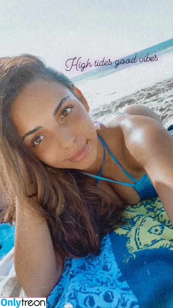 Tara Yazdi голая photo #0003 (tara.yazdi / thatpersiangirltara)