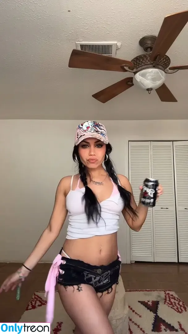 Tara Yummy nude photo #0469 (taratasty / tarayummyy)