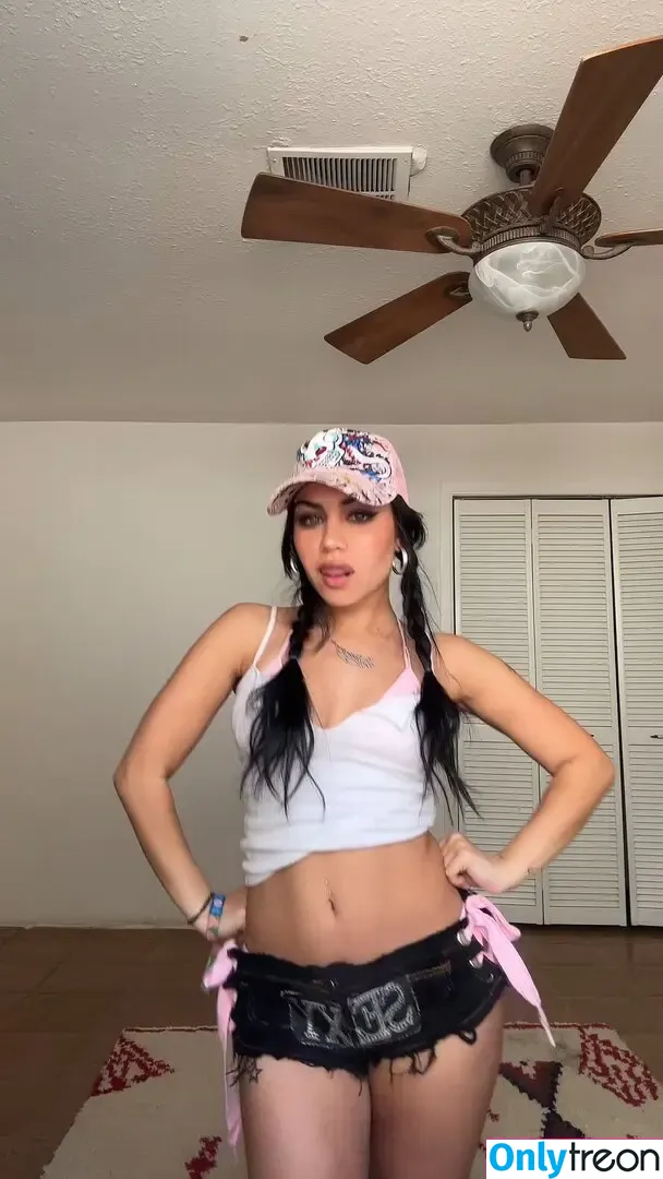 Tara Yummy nude photo #0472 (taratasty / tarayummyy)