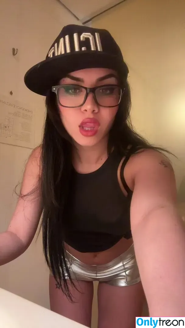Tara Yummy nude photo #0500 (taratasty / tarayummyy)