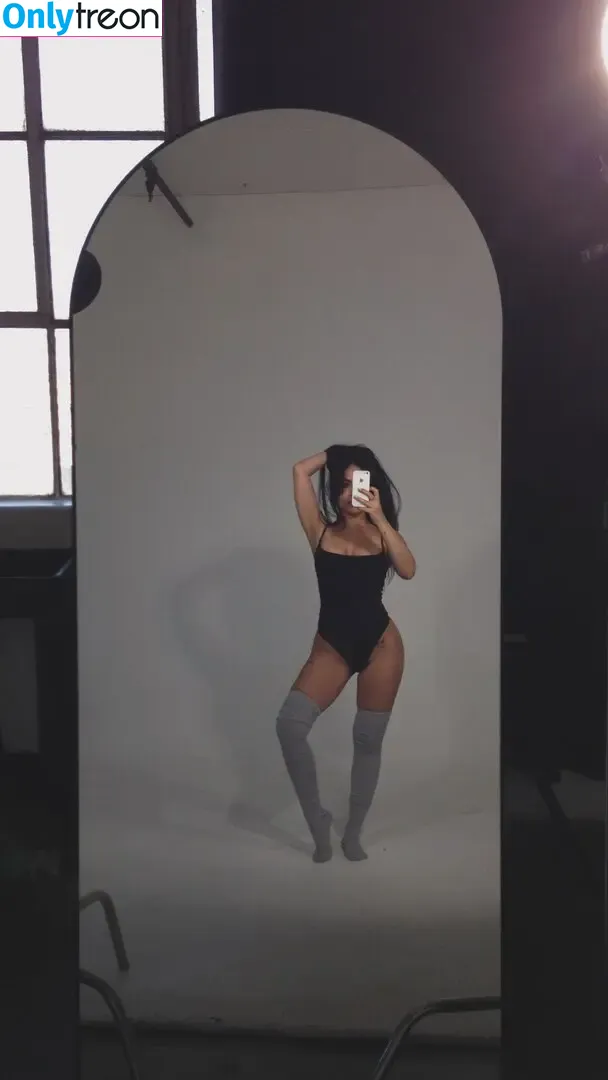 Tara Yummy nude photo #0650 (taratasty / tarayummyy)