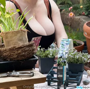 TaraTheWitch / miniwitch9 nude photo #0251