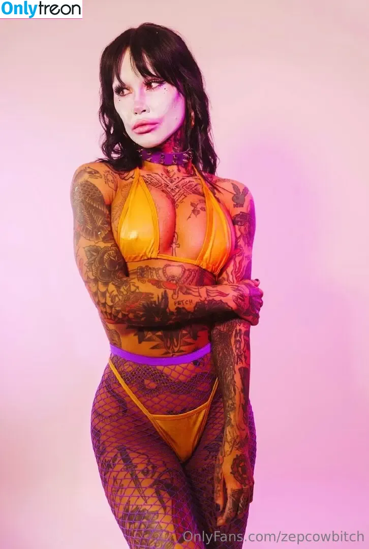 Tarazep nude photo #0034 (The Tararizer / villaintarazep)