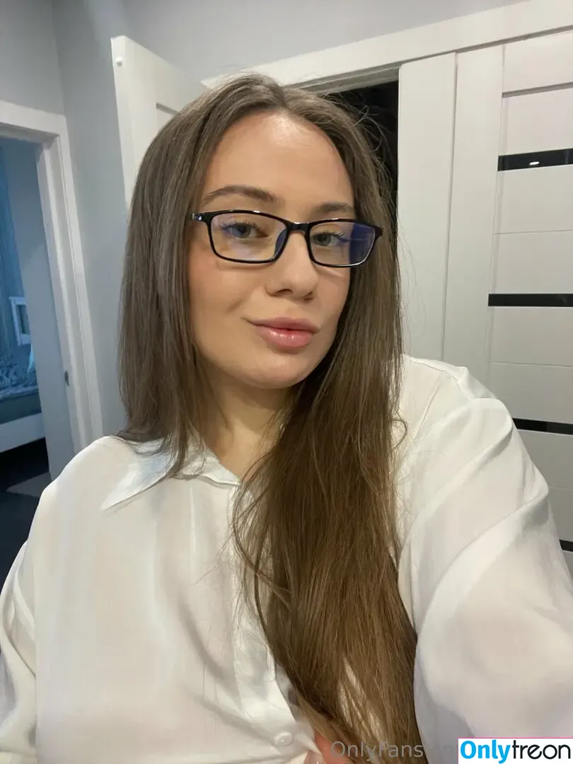 tasha.xx nude photo #0009 (i.tasha.xx)
