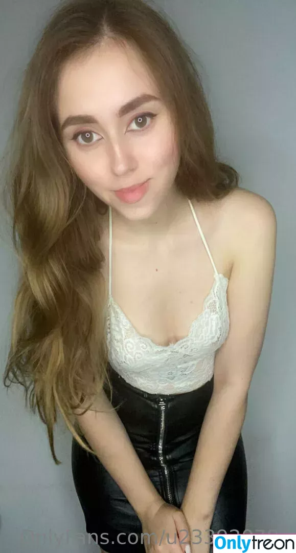 tasha111 nude photo #0005 (tasha111)