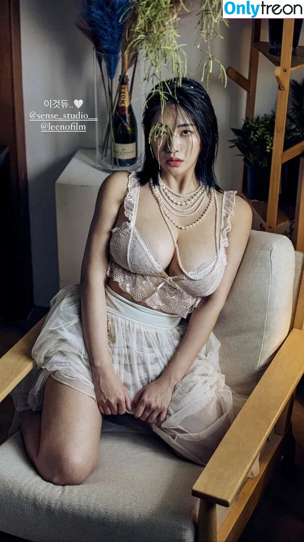 Tashay0ung nude photo #0063 (Tashay0ung)