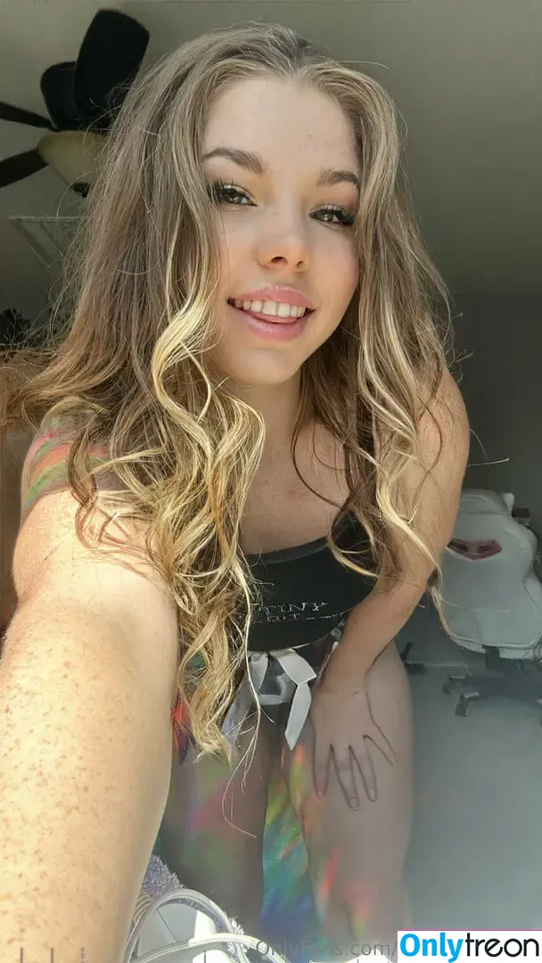 tasteamethyst nude photo #0677 (tasteofamethyst)