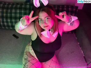 tasty_emmy_bbw / emmyjaazmine nude photo #0021
