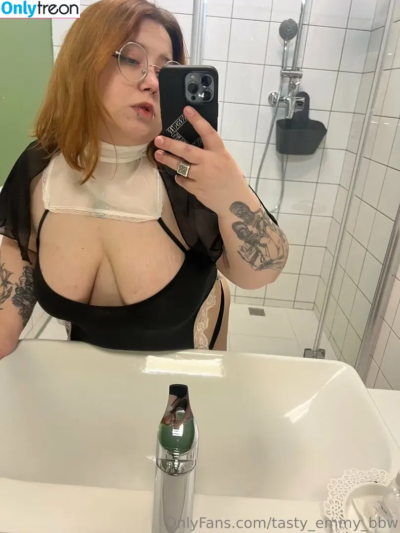 tasty_emmy_bbw nude photo #0051 (emmyjaazmine)