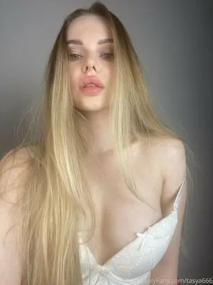 Tasya Mikhailova / tasya666 / tasyamikhailova фото голая #0065