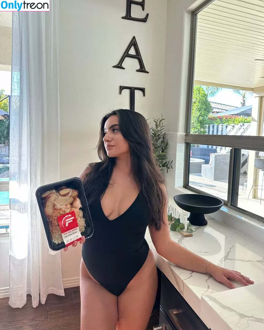 Tatiana McQuay голая photo #0090 (tatimcquay)