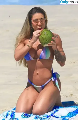 Tatiane Minerato / tatiminerato nude photo #0100