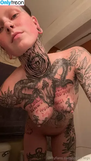 Tatt Tits / tatts_n_tits / titty.tatt nude photo #0017
