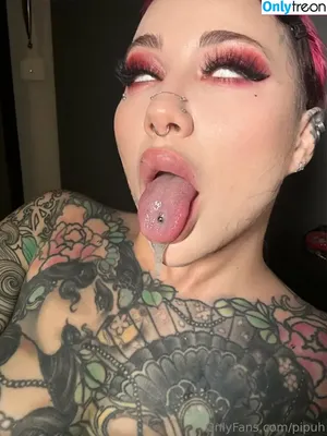 Tatt Tits / tatts_n_tits / titty.tatt nude photo #0062