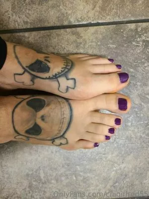 tattedfeetbabe9 / tattedlezbabe фото голая #0007