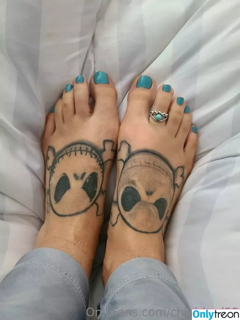 tattedfeetbabe9 голая photo #0009 (tattedlezbabe)