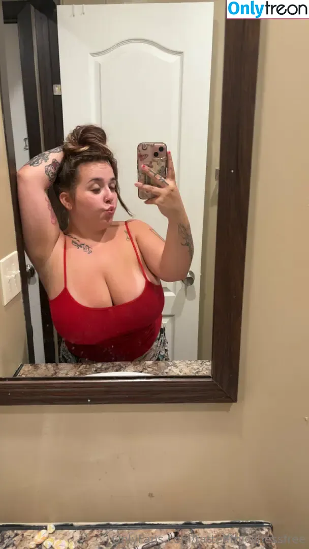 tattedthicknessfree голая photo #0047 (no1everdiedfromwantingtoomuch)