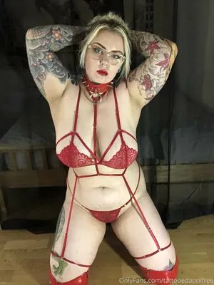 tattooedaprilfree / freaky_litty_af nude photo #0031