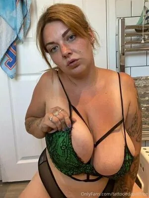 tattooedaprilfree / freaky_litty_af nude photo #0077