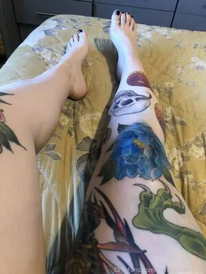 tattooedaprilfree / freaky_litty_af nude photo #0086