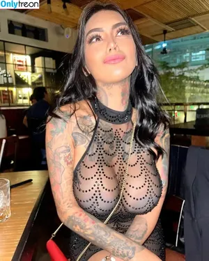 Tattooedbabymumma nude photo #0002