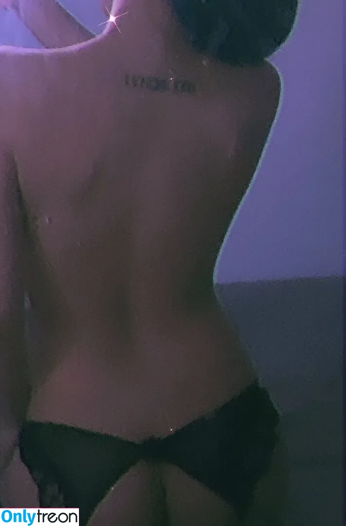 Taurus Baby nude photo #0014 (heartstealer_n / honeyy_macchiato / taurus-baby)