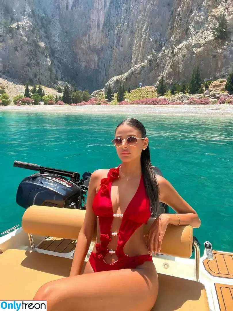 Tay Morad nude photo #0112 (tay_morad)