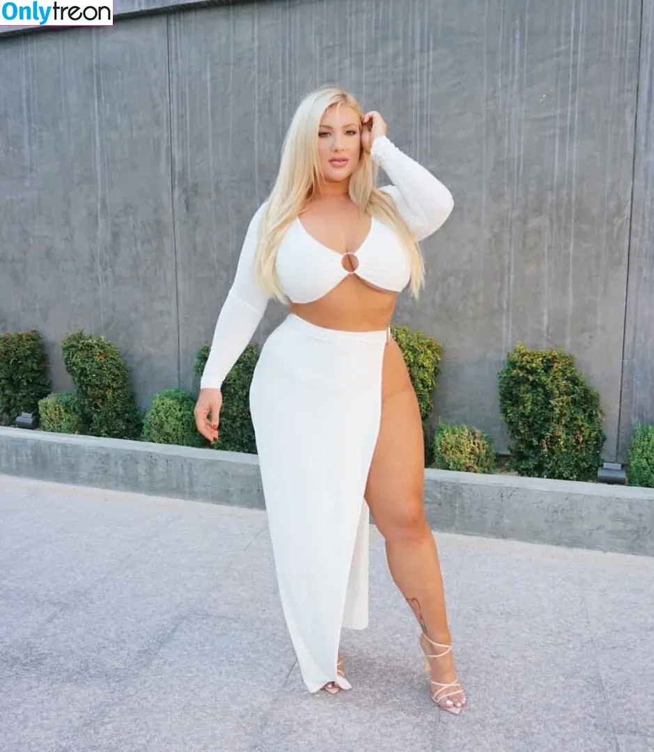 Taya Christian nude photo #0020 (Thedoctorbae)
