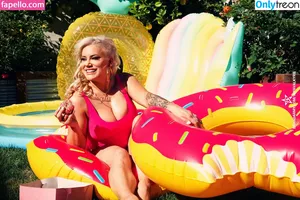 Taya Valkyrie / thetayavalkyrie nude photo #1069