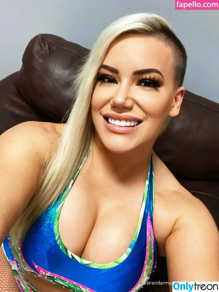 Taya Valkyrie голая photo #1041 (thetayavalkyrie)