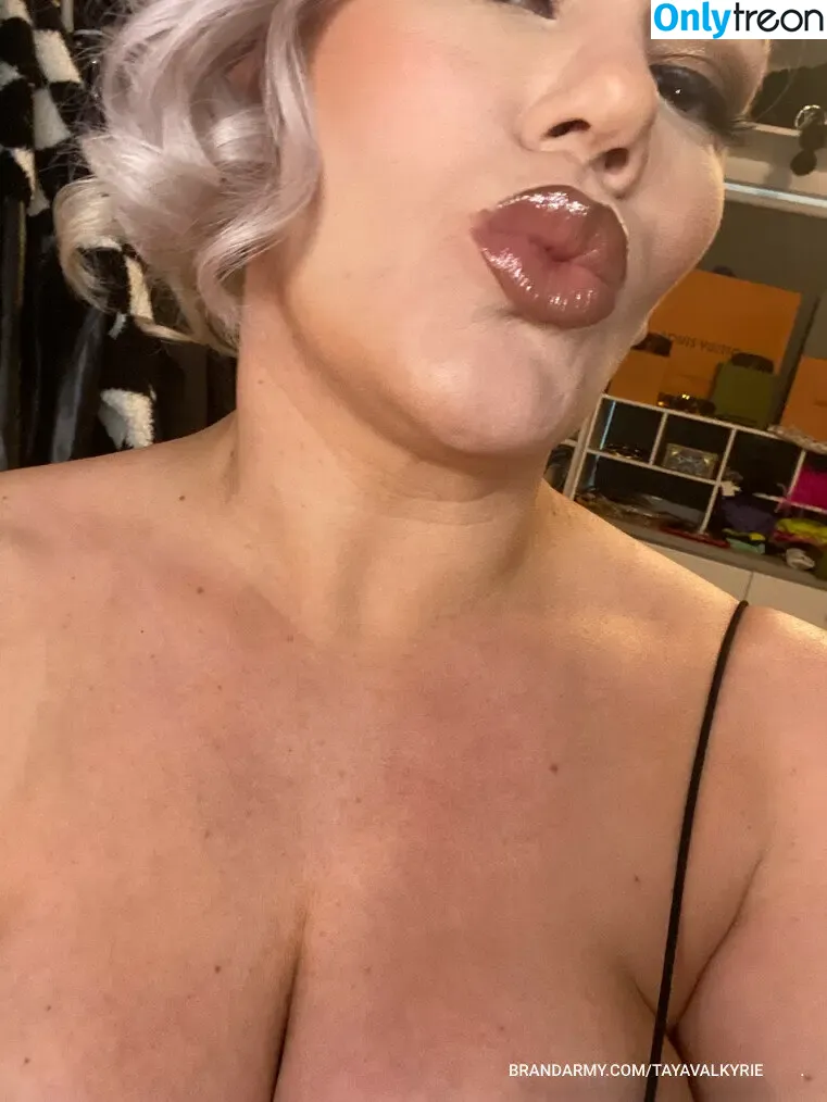 Taya Valkyrie nude photo #1115 (thetayavalkyrie)