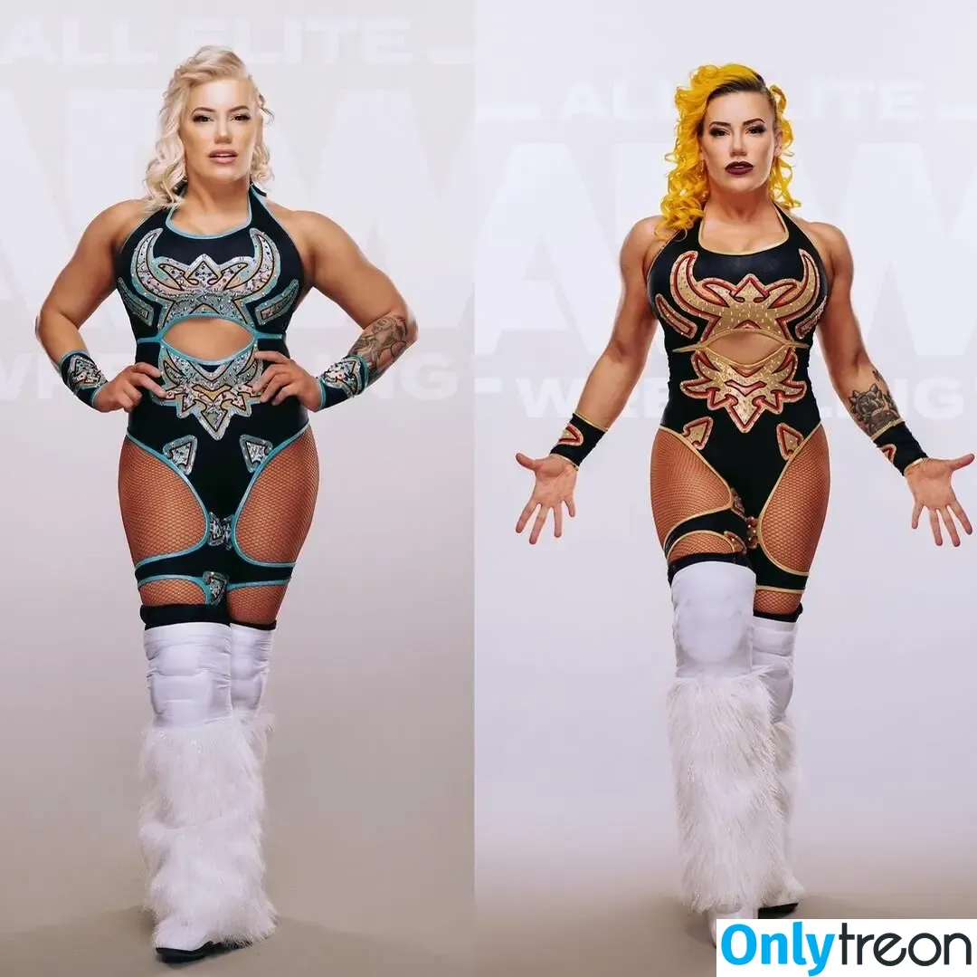 Taya Valkyrie голая photo #1160 (thetayavalkyrie)