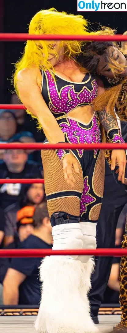 Taya Valkyrie nude photo #1263 (thetayavalkyrie)