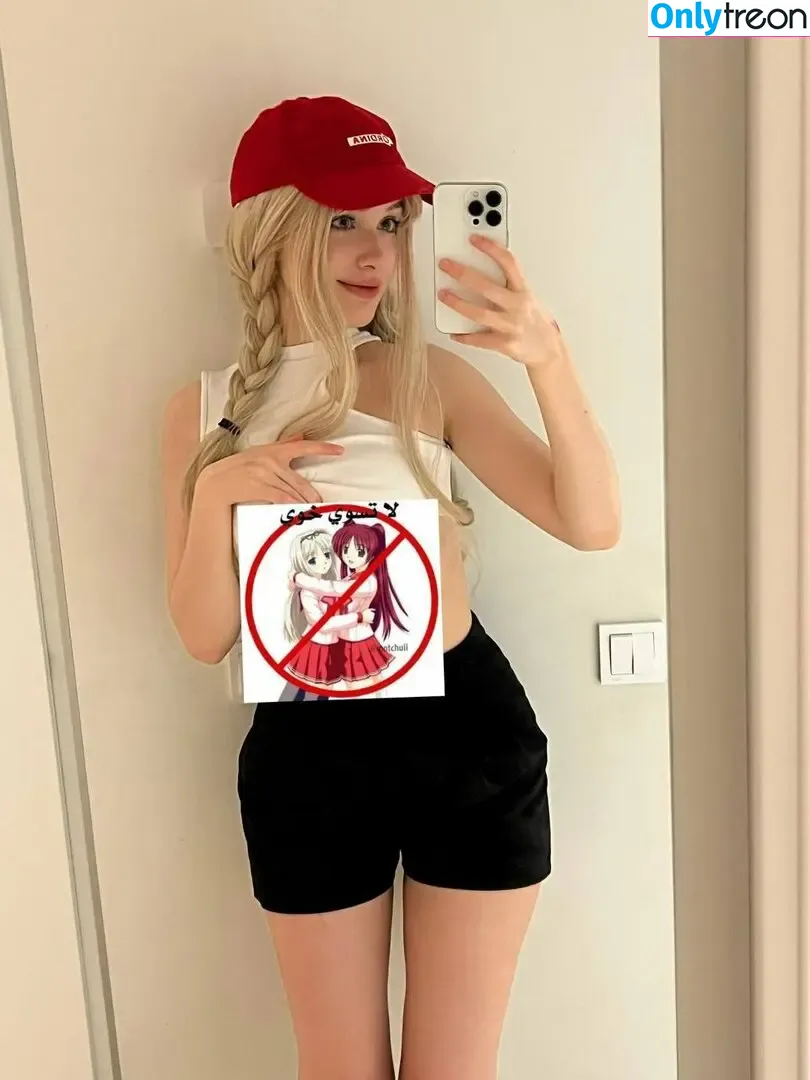 Taybisox голая photo #0040 (taybisoxx)