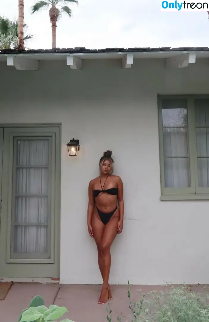 Taycbolden nude photo #0008 (Tay B / Taylor Bolden / thicbiddies)