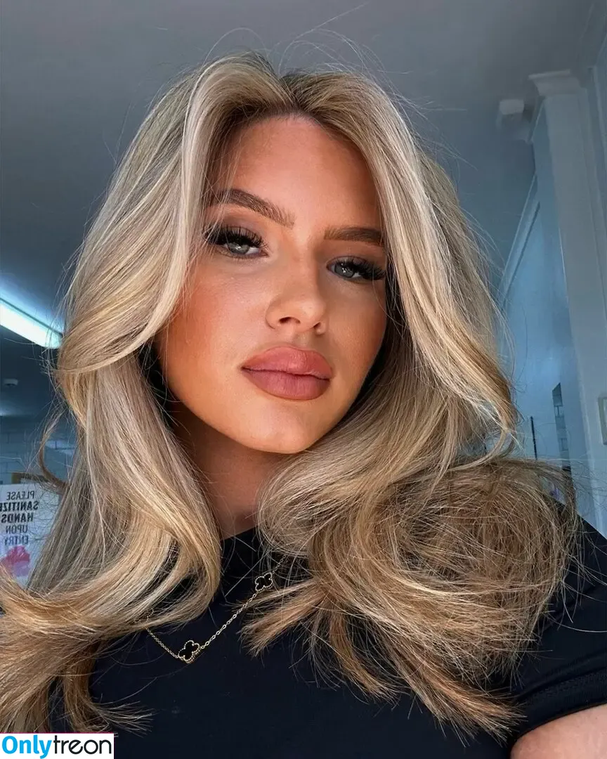 Tayla Renee Barker голая photo #0003 (tayla.barker)