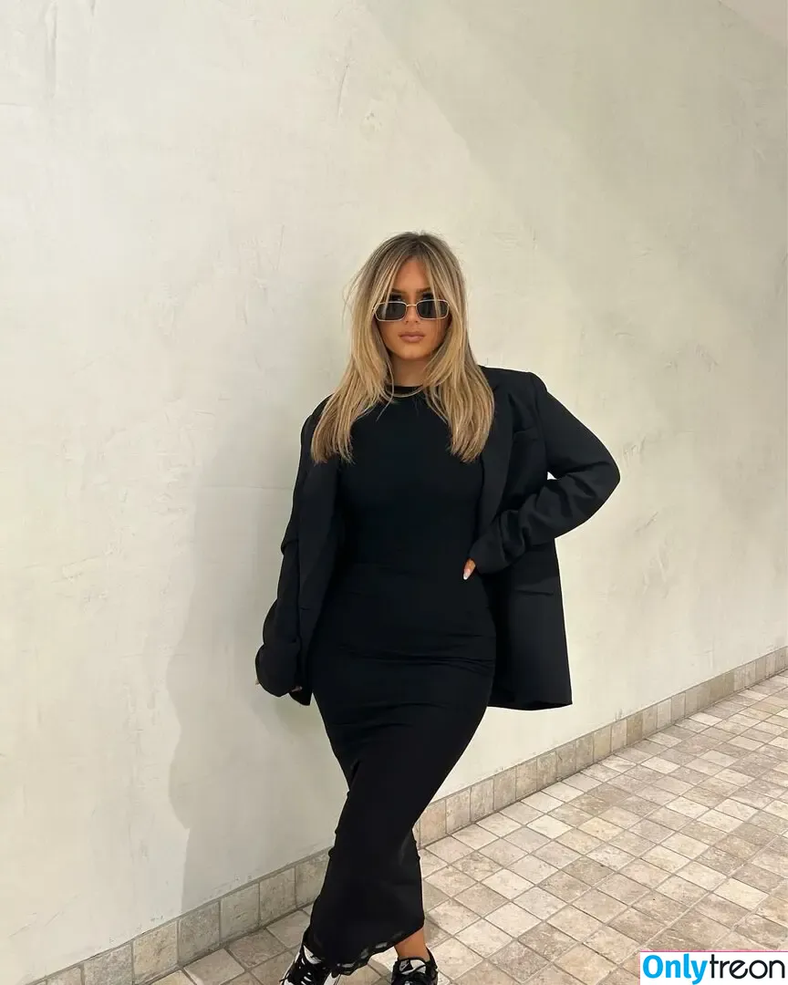 Tayla Renee Barker голая photo #0056 (tayla.barker)