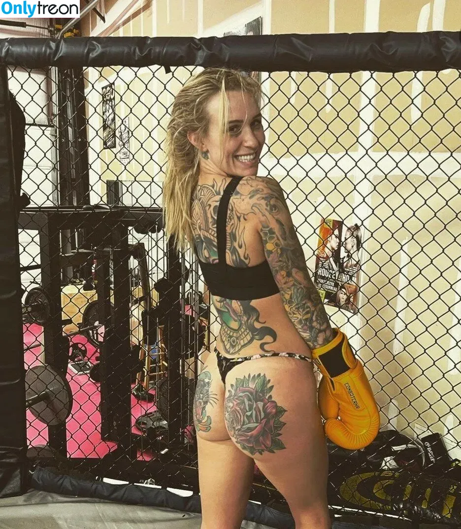 Taylor Killer Bee Starling nude photo #0045 (BareKnuckleFC / taywstarling)