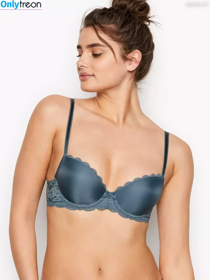 Taylor Marie Hill nude photo #0339 (taylerhillss / taylor_hill)