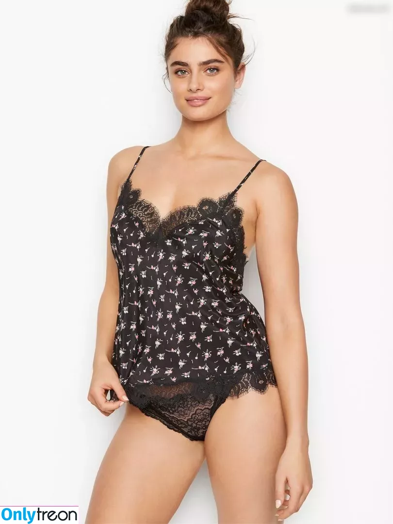 Taylor Marie Hill nude photo #0341 (taylerhillss / taylor_hill)