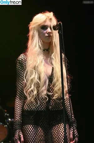 Taylor Momsen / aryelsoul / taylormomsen nude photo #0802