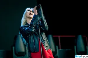 Taylor Momsen / aryelsoul / taylormomsen nude photo #0898