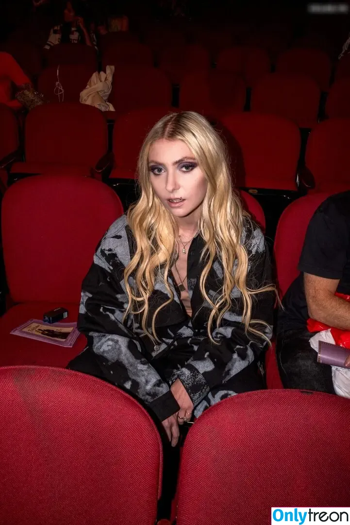 Taylor Momsen голая photo #0962 (aryelsoul / taylormomsen)