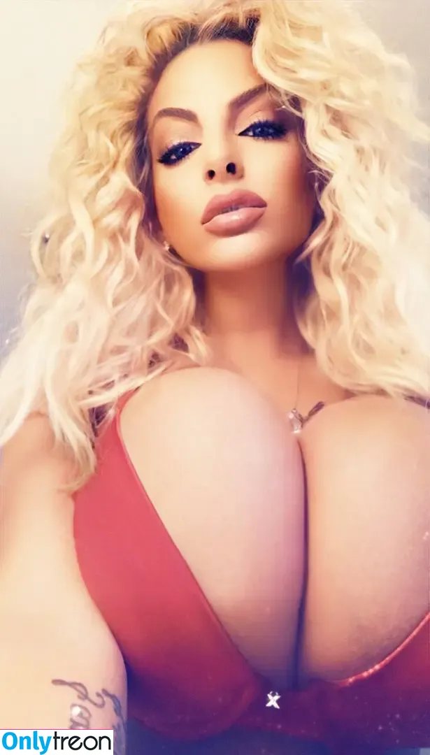 Taylor Stevens голая photo #0015 (taypancakes / taystevens)