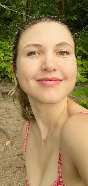 Taylor Tomlinson / taylortomlinson фото голая #0014