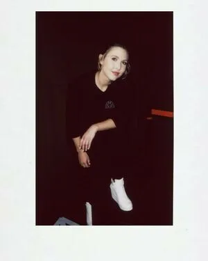 Taylor Tomlinson / taylortomlinson фото голая #0018