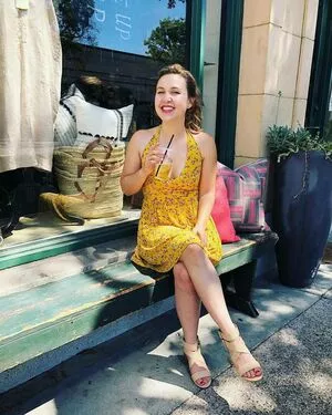 Taylor Tomlinson / taylortomlinson фото голая #0147